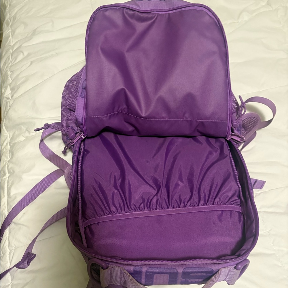 Supreme Purple Backpack - Picture 6 of 10